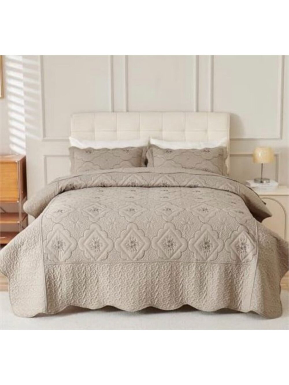 Quilted Beige Bedspread Set - King Size - Floral Embossed Design - Machine Washa